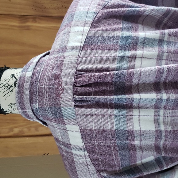 Kuhl flannel top - Picture 4 of 12